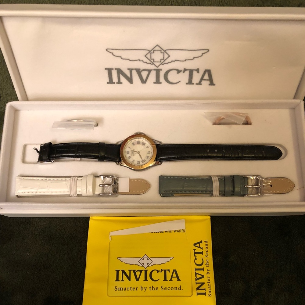 🔥 NWOT Invicta Interchangeable Watch 🔥